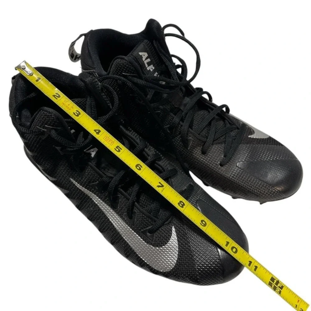 Nike Vapor Untouchable Elite football cleats in black and‎ white - US 10.5